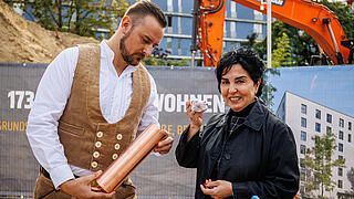 Impression der Grundsteinlegungszeremonie in der Sterkrader Straße 47