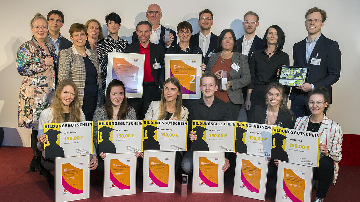 Gruppenfoto der Gewinner des BBU-Zukunftsawards 2019