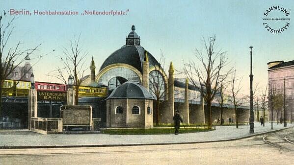Kolorierte Postkartenansicht des U-Bahnhofs Nollendorfplatz aus dem Jahr 1915.