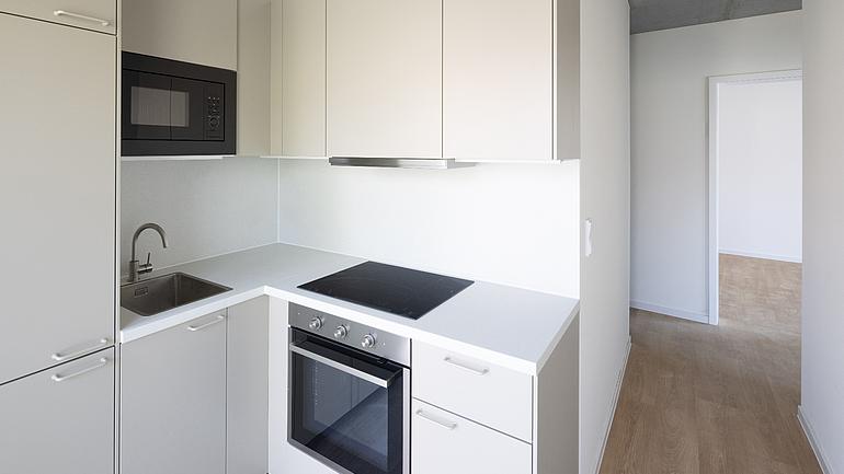 Wohnplatz für Studis/Azubis - helles Zimmer in einer 3er-WG – Foto 4