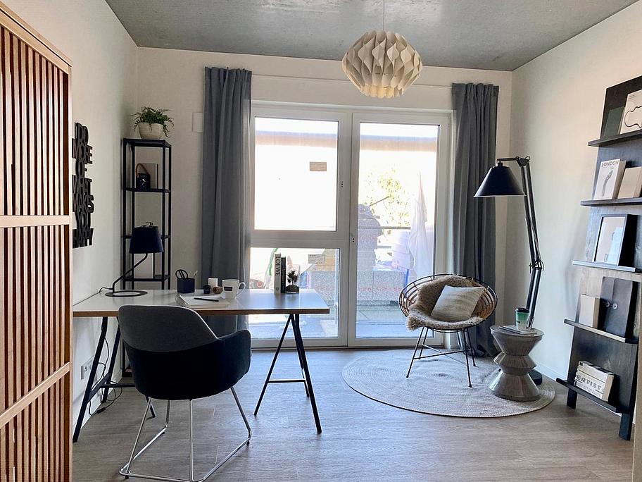 تصویر Exklusiv für Studis/Azubis - gemütliches Zimmer in 2er-WG zu vermieten