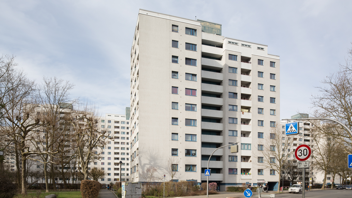 Alte Hausfassade WHG 916