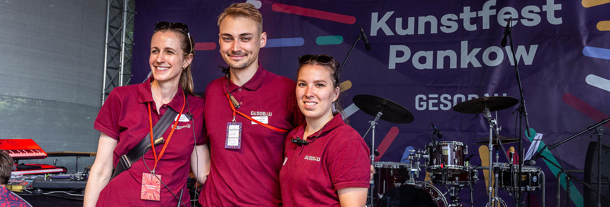 Drei GESOBAU-Mitarbeiter*innen beim Kunstfest Pankow
