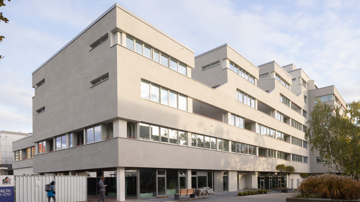 Blick auf die WHG 980 vom Marktplatz 