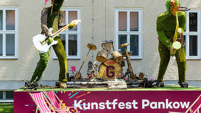 Band aus Naturmaterialen